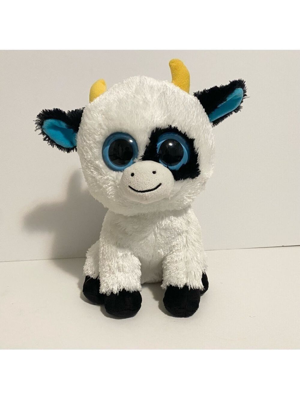 TY Beanie Boo Daisy the Cow 9” Plush Purple Tag Stuffed Animal 2011 Toy